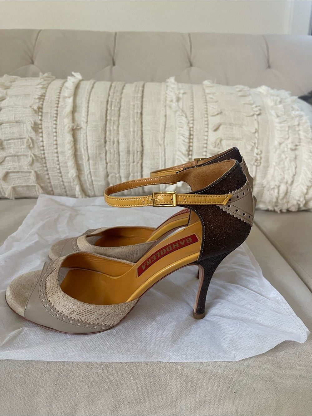 Bandolera Two-Tone Beige, Brown and Gold Ankle-Strap TANGO heels Made in Italy